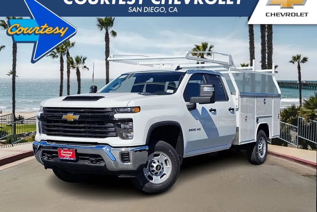 2025 Chevrolet Silverado 2500HD photo 1