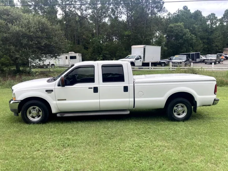 2004 Ford F-350 photo 1