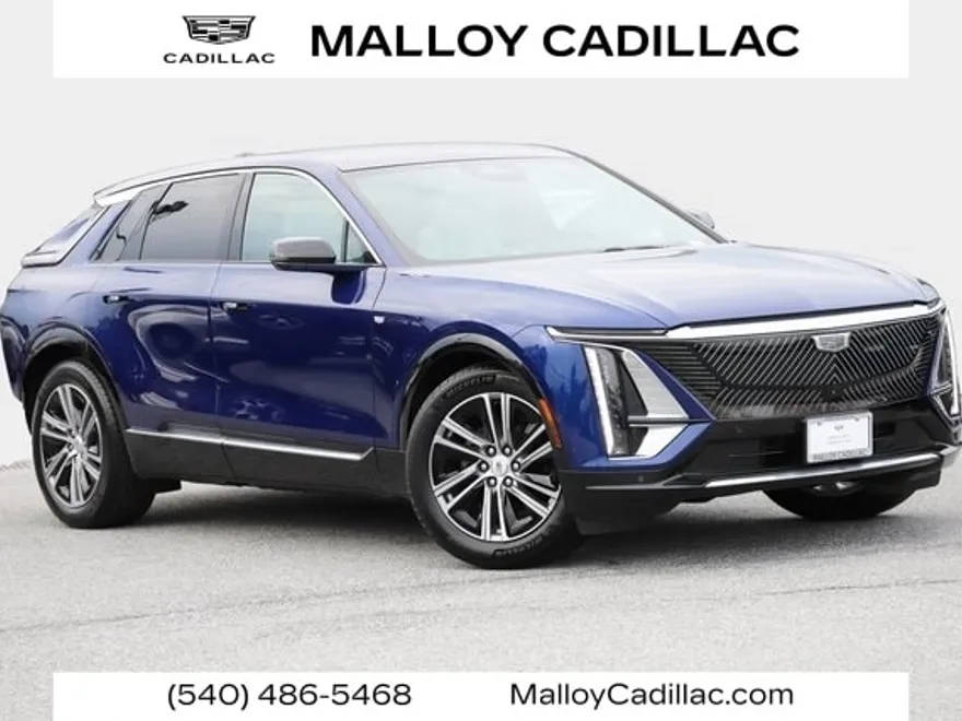 2024 Cadillac Lyriq Luxury photo 1