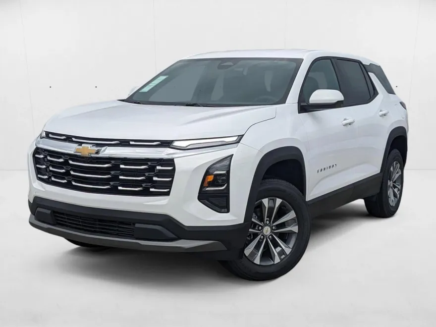 2026 Chevrolet Equinox LT photo 1