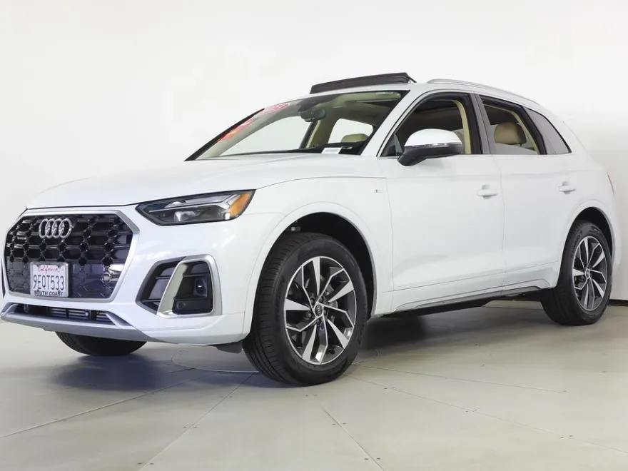 2023 Audi Q5 45 S line Premium photo 1