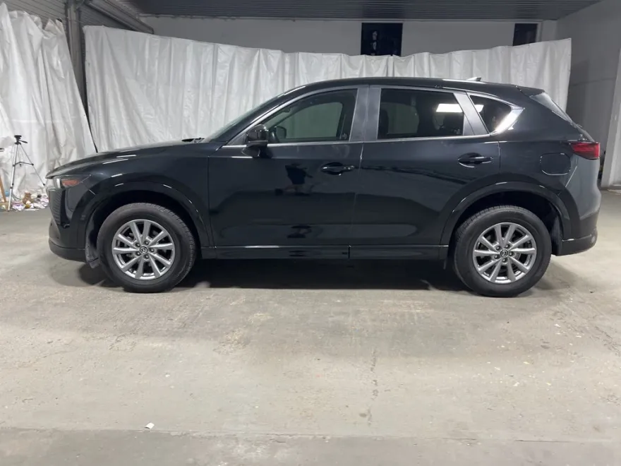 2024 Mazda CX-5 2.5 S Preferred photo 1