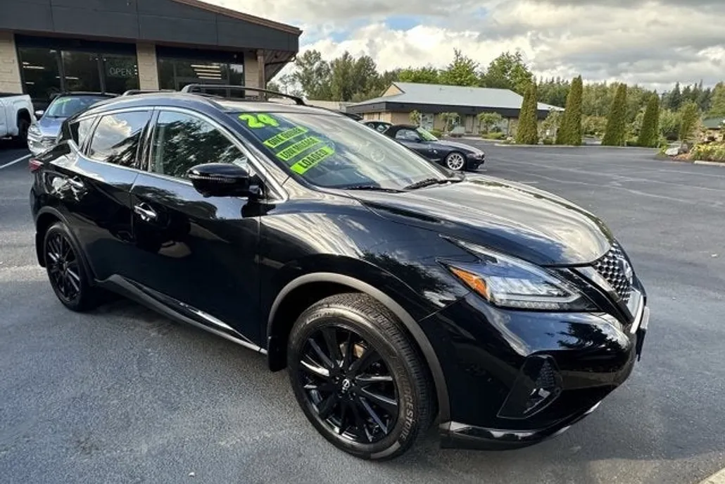 2024 Nissan Murano SL photo 1