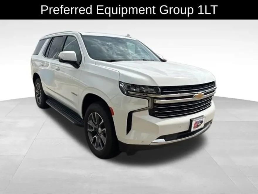 2023 Chevrolet Tahoe LT photo 1