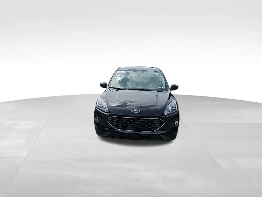 2022 Ford Escape SEL photo 2