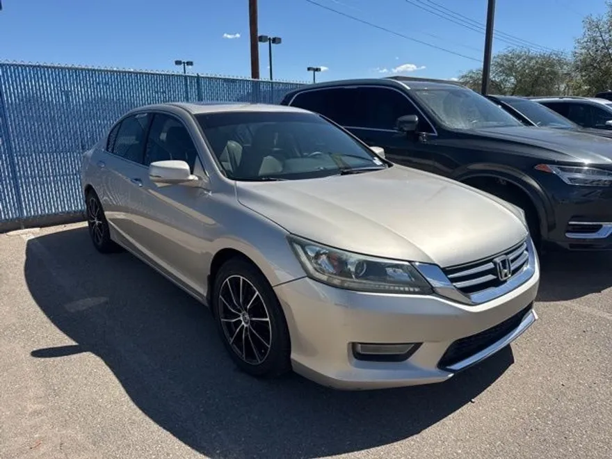 2013 Honda Accord EX photo 1