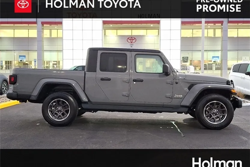 2022 Jeep Gladiator Overland photo 1