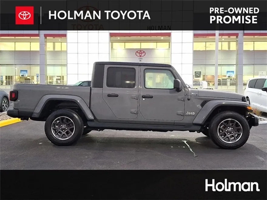 2022 Jeep Gladiator Overland photo 1