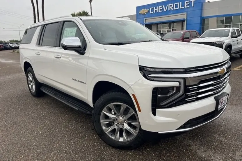 2025 Chevrolet Suburban Premier photo 1