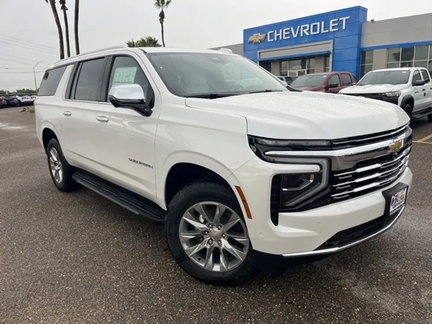 2025 Chevrolet Suburban Premier photo 1