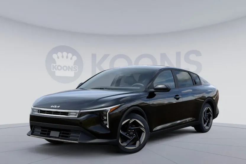 2025 Kia K4 EX photo 1