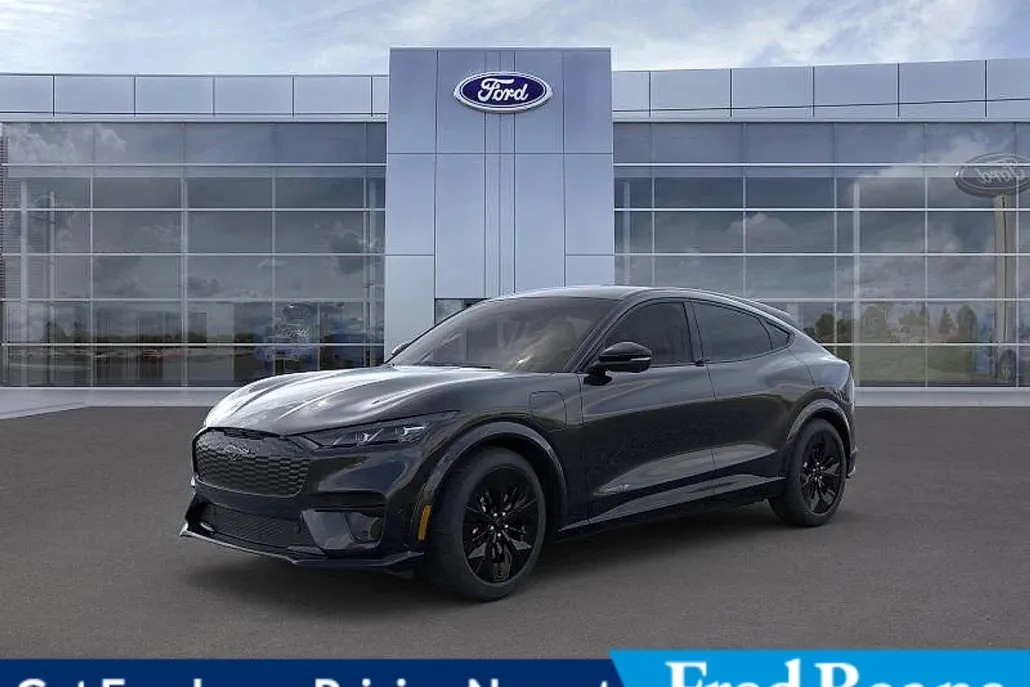 2025 Ford Mustang Mach-E GT photo 1