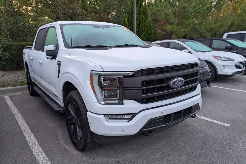 2021 Ford F-150 Lariat photo 1
