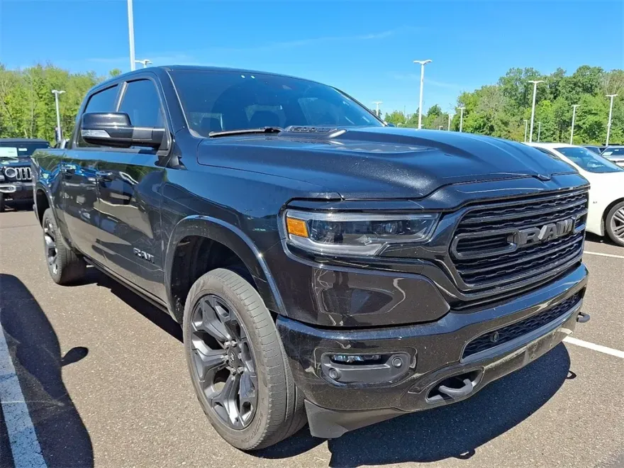 2023 Ram 1500 Limited photo 1