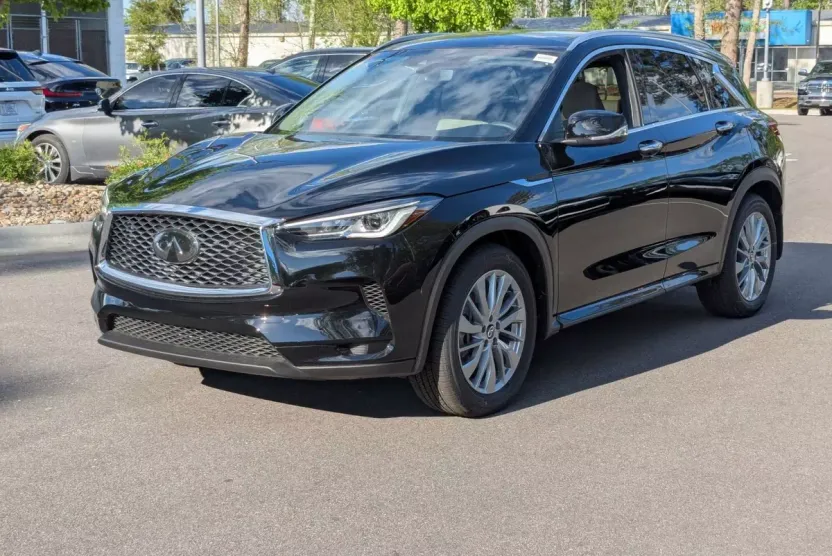 2025 Infiniti QX50 Luxe photo 1