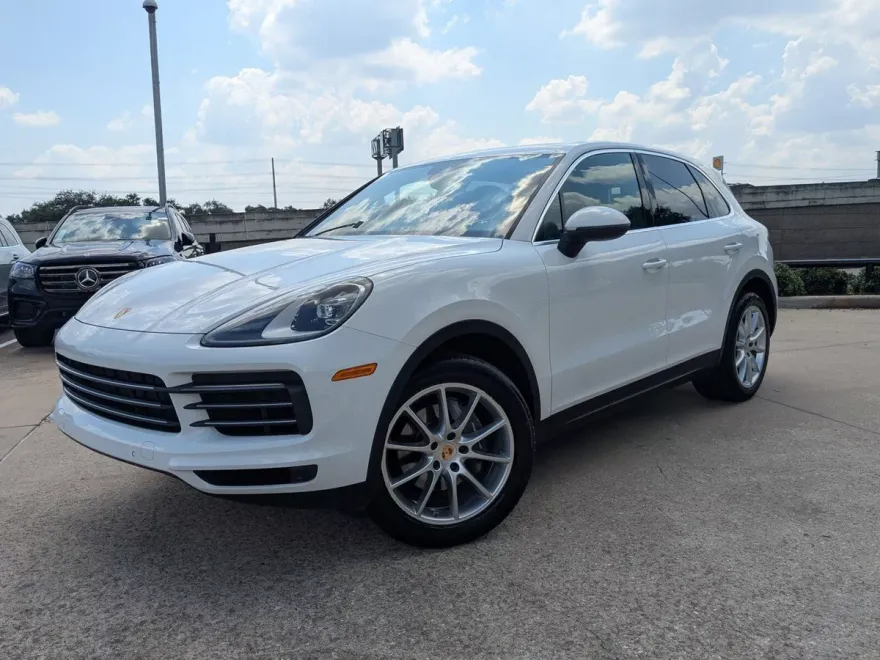 2019 Porsche Cayenne photo 1