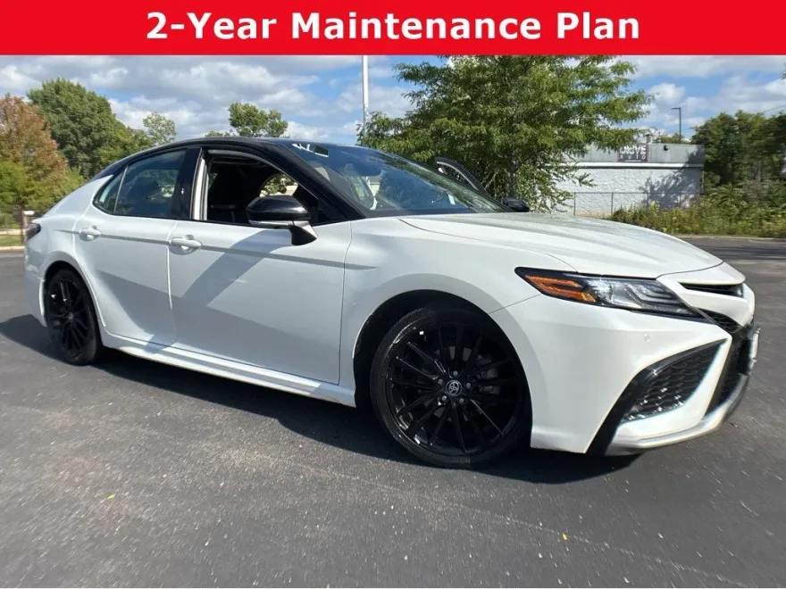 2024 Toyota Camry XSE V6 photo 1