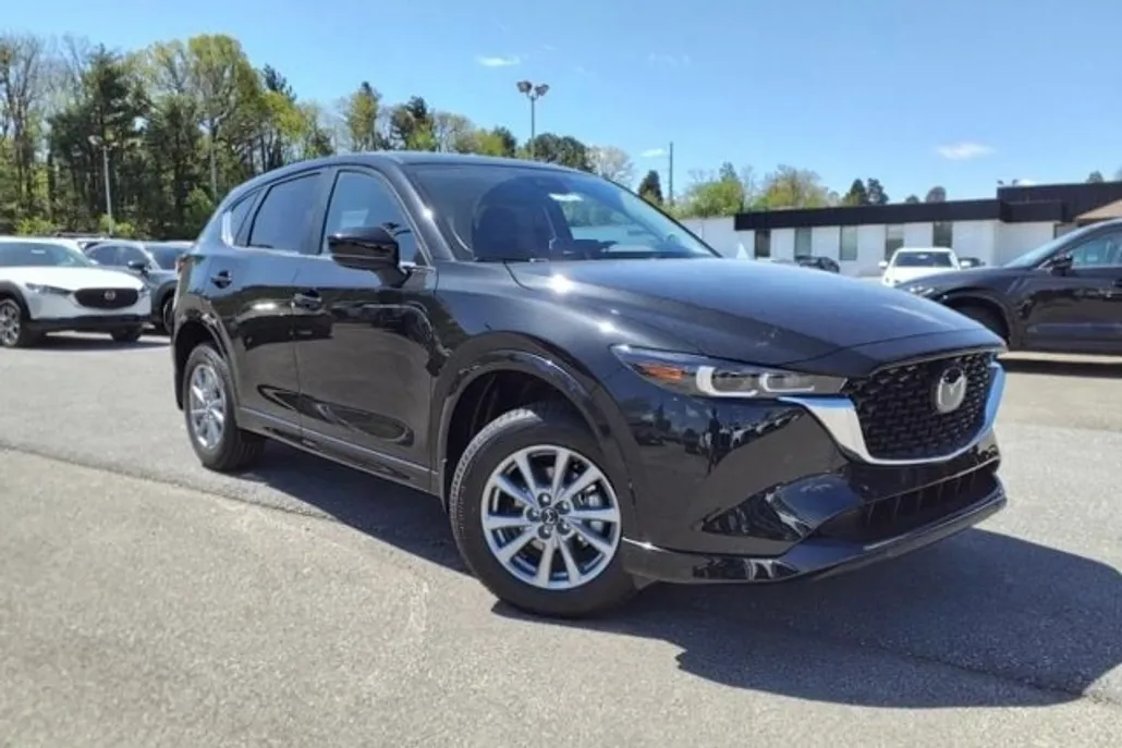2025 Mazda CX-5 2.5 S Preferred photo 1