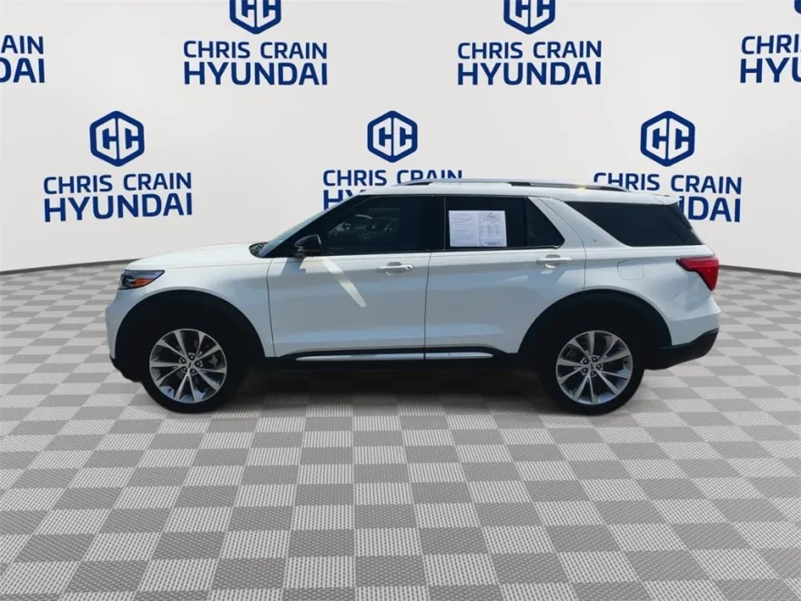 2021 Ford Explorer Platinum photo 1