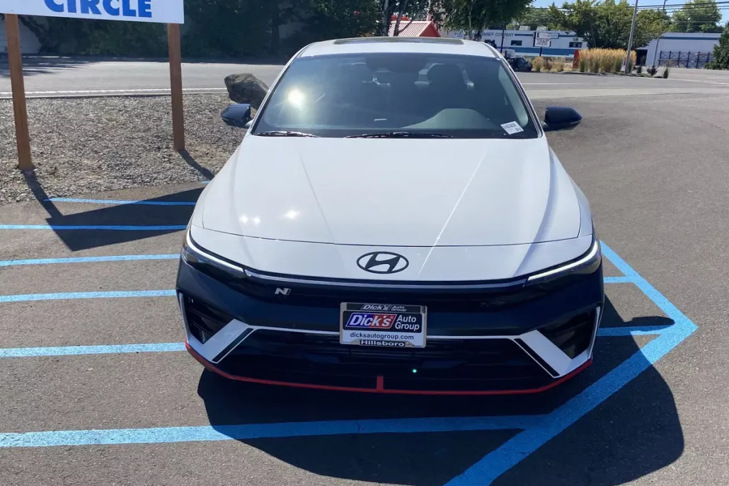 2025 Hyundai Elantra N photo 1