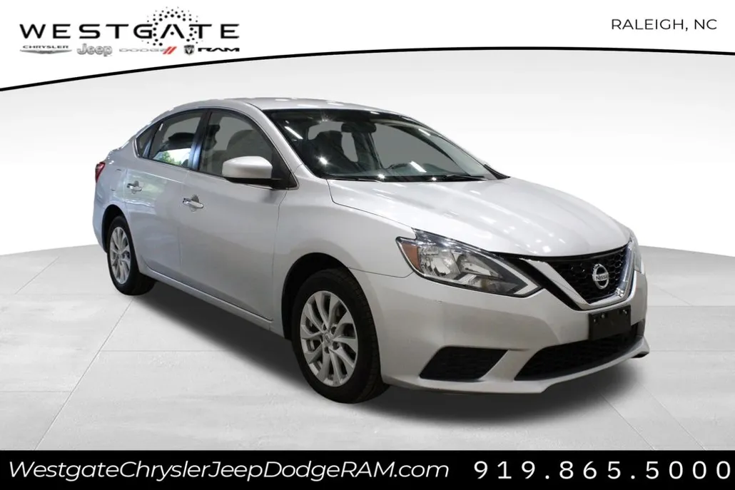 2019 Nissan Sentra SV photo 1
