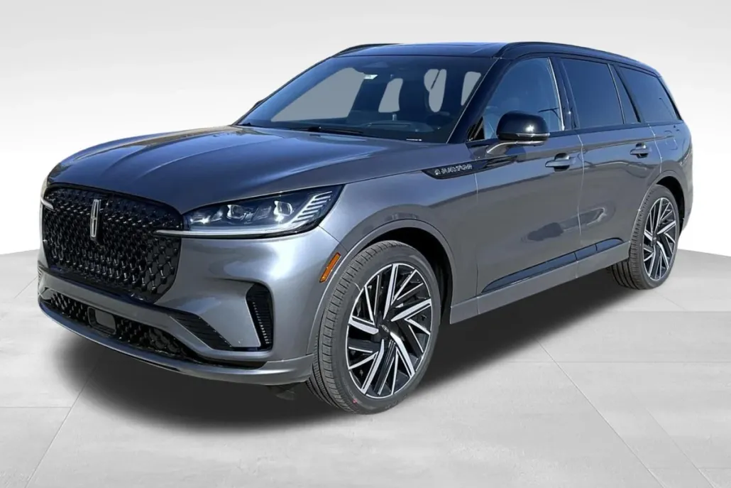 2025 Lincoln Aviator Black Label photo 1
