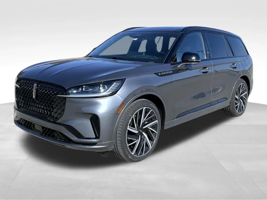 2025 Lincoln Aviator Black Label photo 1