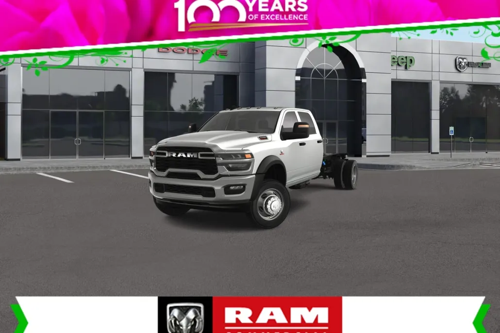 2025 Ram 5500 Tradesman photo 1
