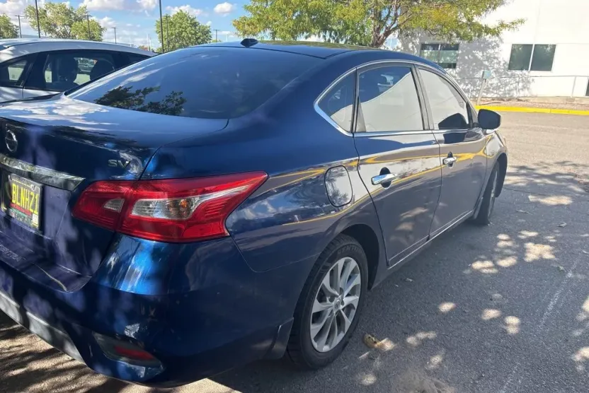 2018 Nissan Sentra SV photo 1