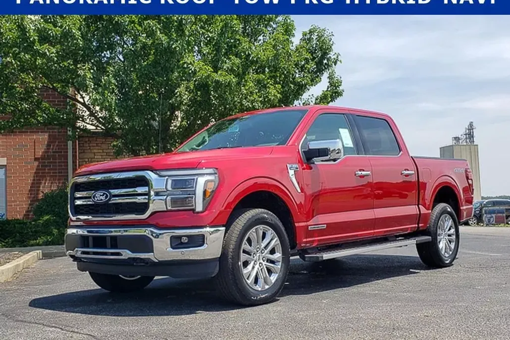 2025 Ford F-150 Lariat photo 1