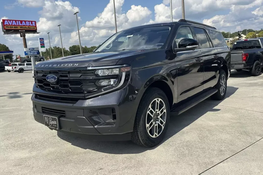 2025 Ford Expedition MAX photo 1