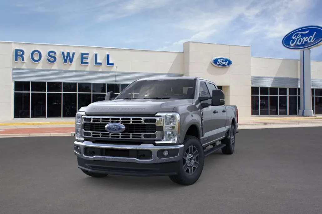 2025 Ford F-250 photo 1