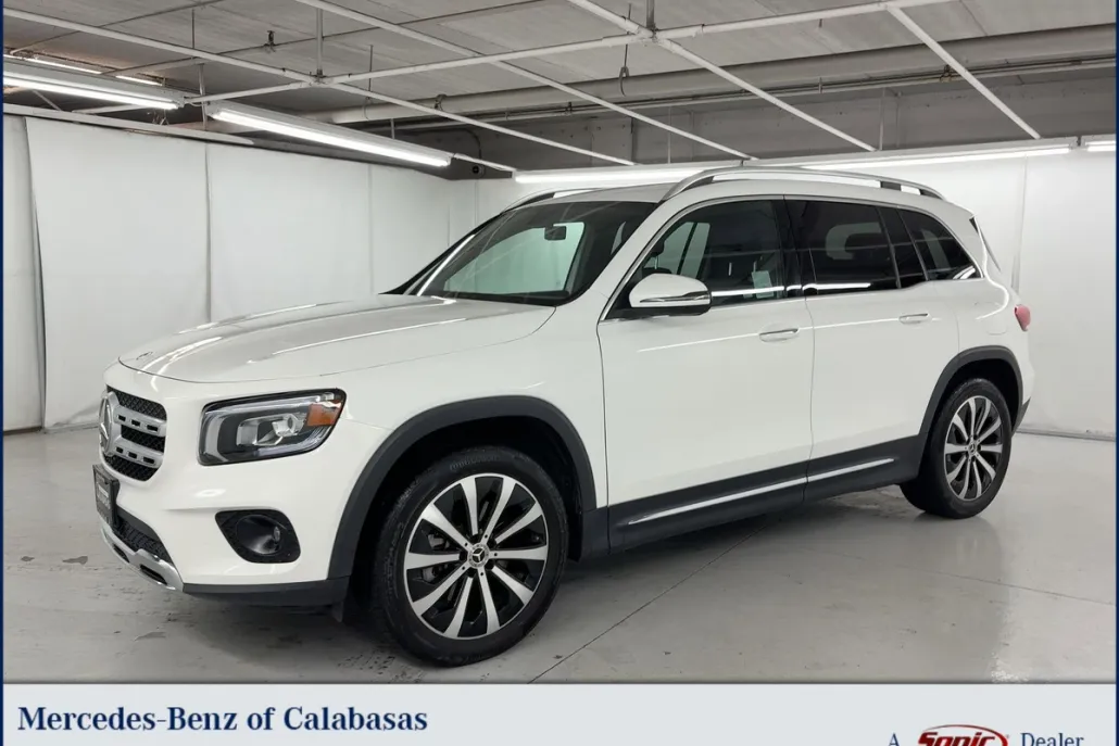 2020 Mercedes Benz GLB 250 photo 1