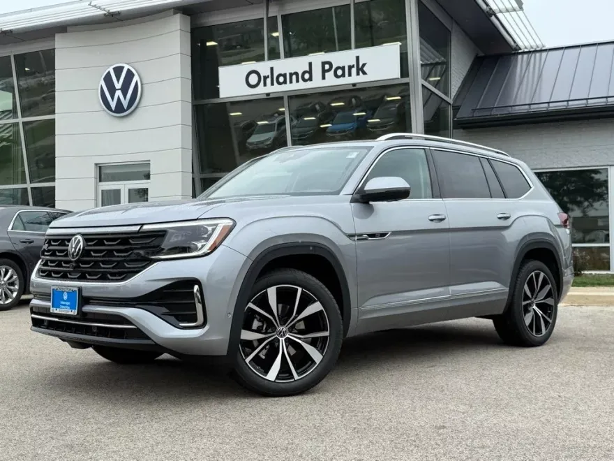 2025 Volkswagen Atlas SEL Premium R-Line photo 1