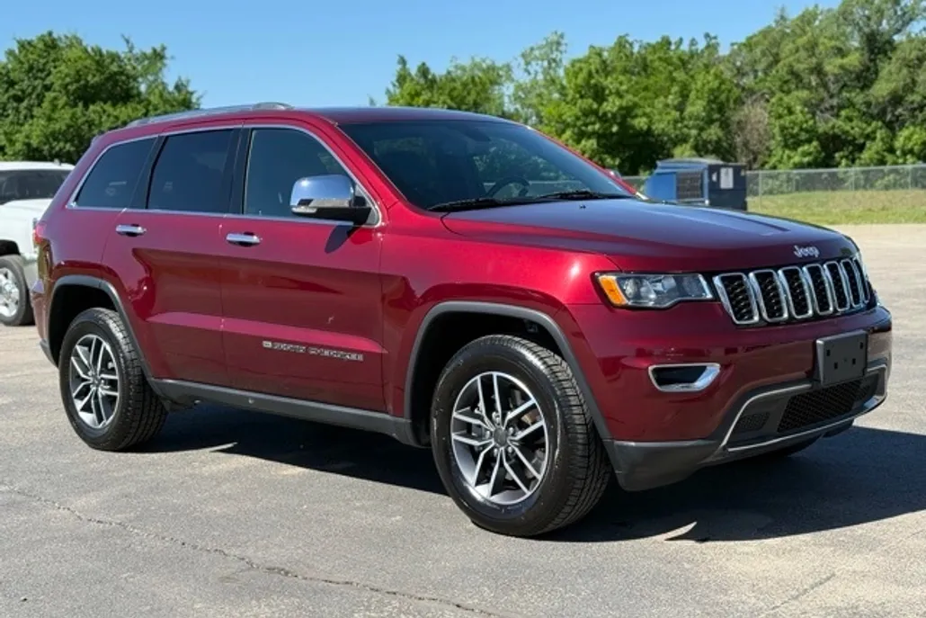 2022 Jeep Cherokee Limited photo 1