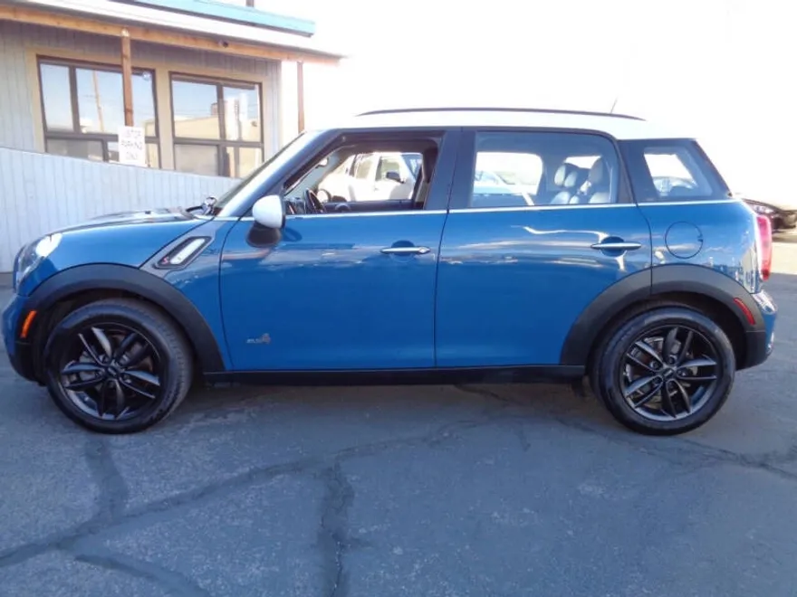 2012 Mini Countryman S ALL4 photo 1