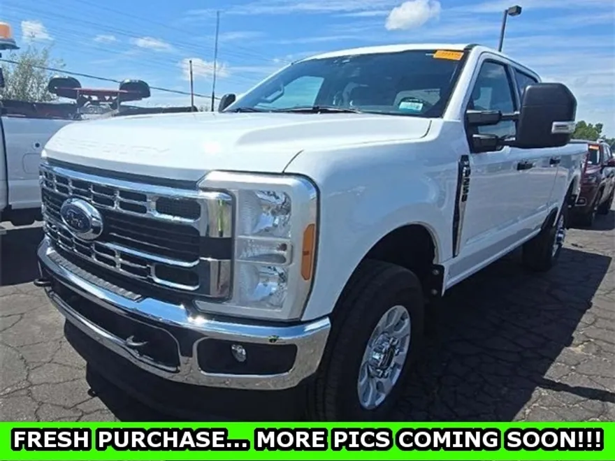 2023 Ford F-250 photo 1