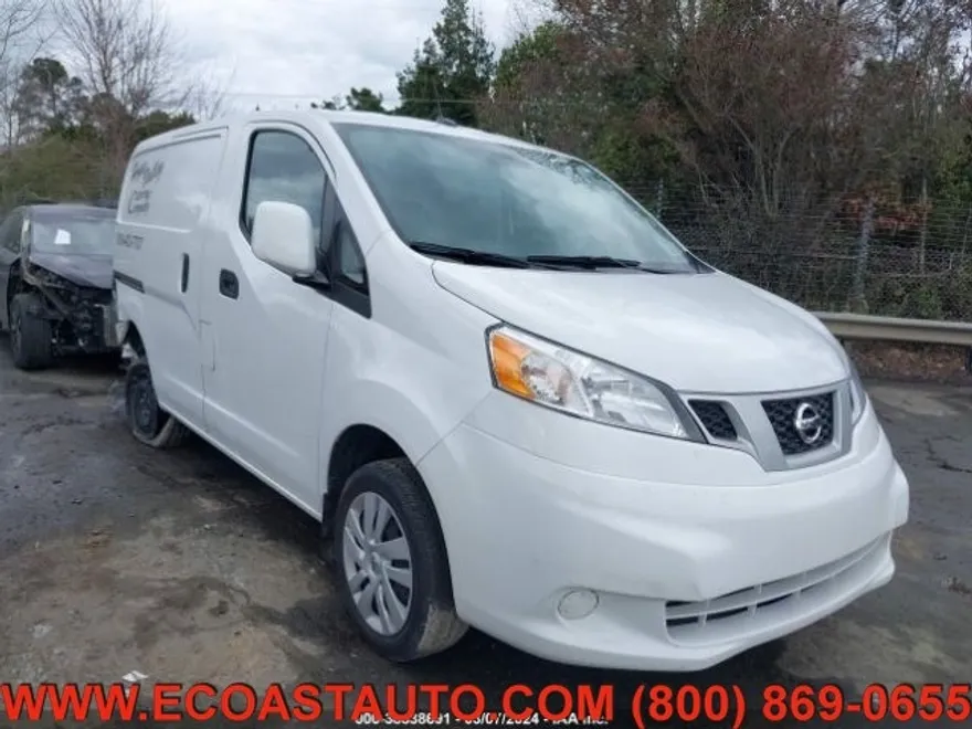 2021 Nissan NV200 SV photo 1