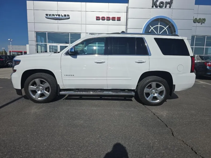 2019 Chevrolet Tahoe Premier photo 1