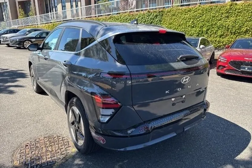 2025 Hyundai Kona Electric Limited photo 1