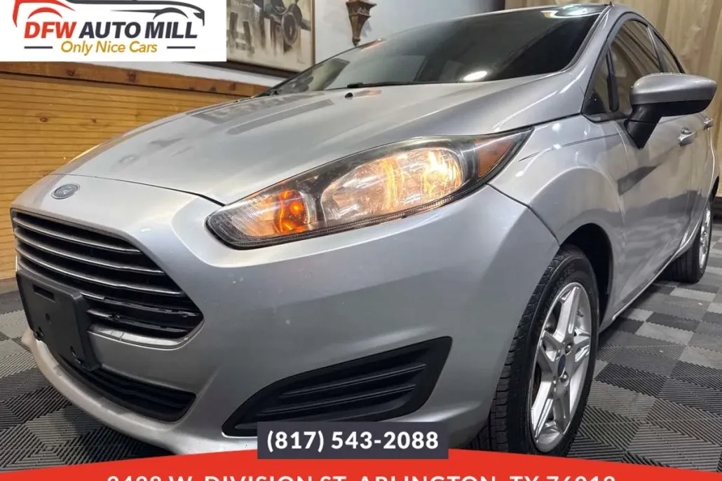 2019 Ford Fiesta SE photo 1