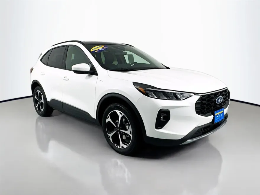 2025 Ford Escape ST-Line Select photo 1