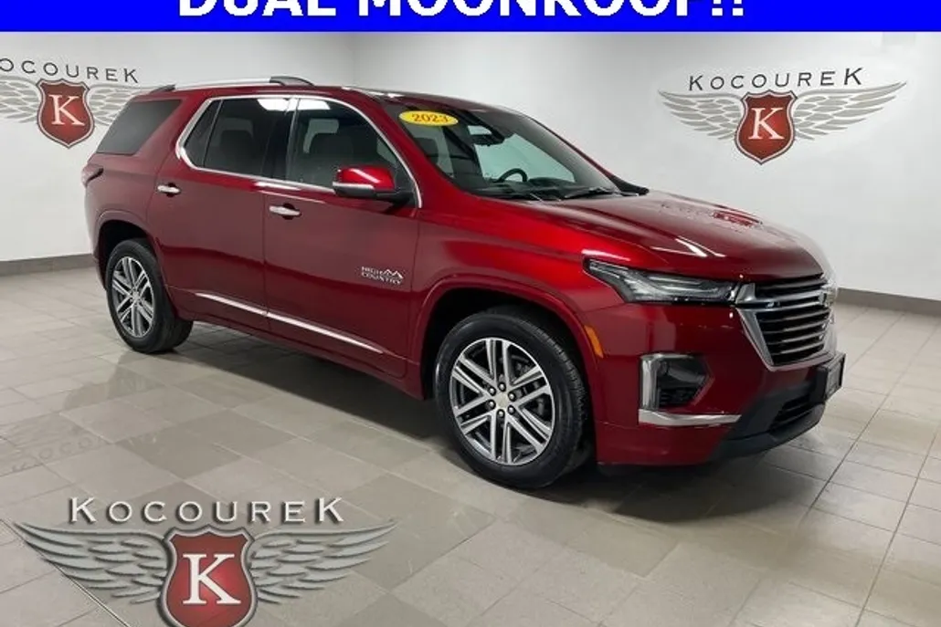 2023 Chevrolet Traverse High Country photo 1