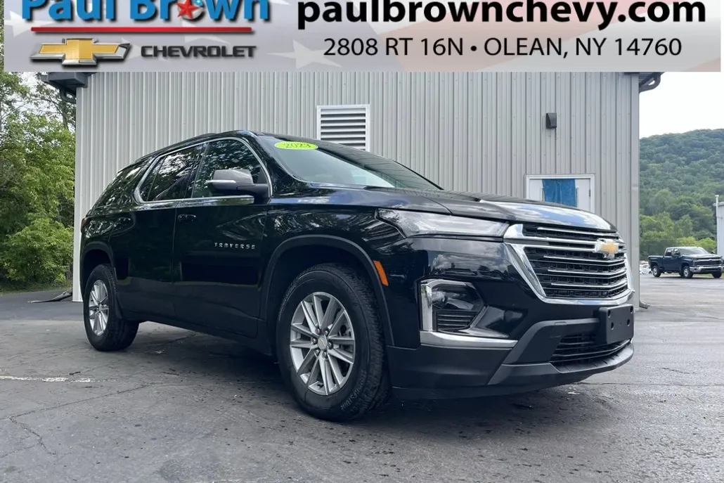 2023 Chevrolet Traverse Cloth photo 1