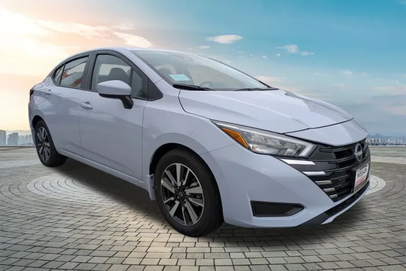 2025 Nissan Versa SV photo 1