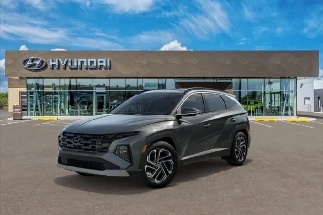 2025 Hyundai Tucson Hybrid Limited photo 1
