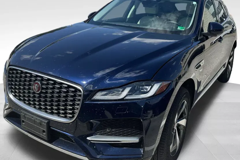 2022 Jaguar F-PACE P250 S photo 1