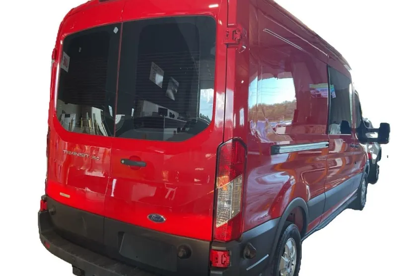 2019 Ford Transit Van Cargo photo 1