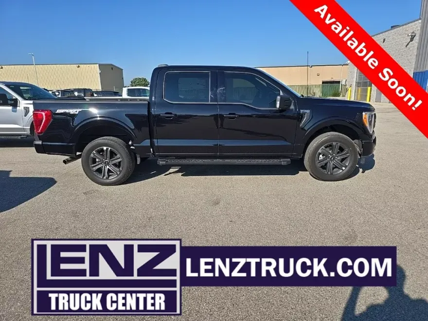 2023 Ford F-150 XLT photo 1