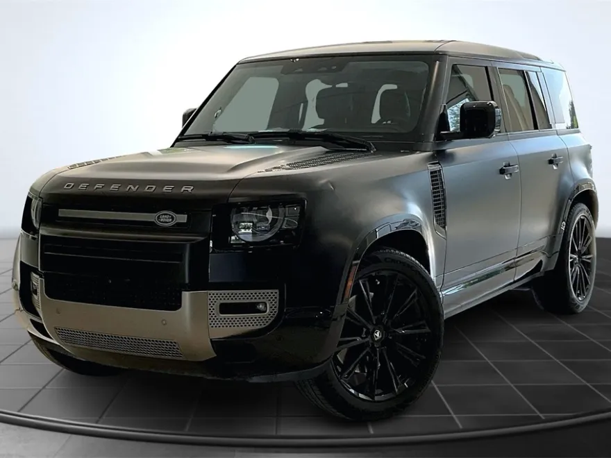 2025 Land Rover Defender 110 X-Dynamic SE photo 1